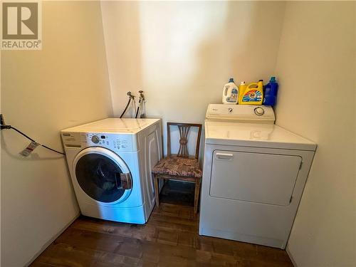 38 Dominion Bay Road, Spring Bay, Manitoulin Island, ON - Indoor Photo Showing Laundry Room