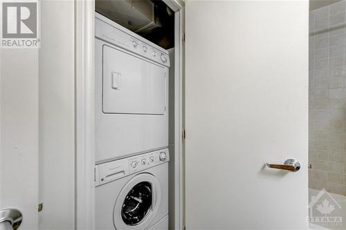 234 Rideau Street Unit#403, Ottawa, ON - Indoor Photo Showing Laundry Room