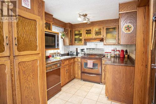 133 Cressy Rd, Thessalon, ON - Indoor Photo Showing Kitchen With Double Sink