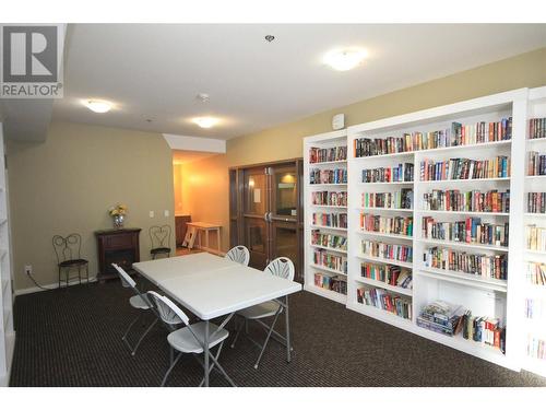 921 Spillway Road Unit# 306A, Oliver, BC - Indoor Photo Showing Office