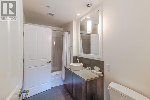 400 Stemwinder Drive Unit# 208, Kimberley, BC - Indoor Photo Showing Bathroom