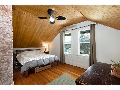506 Ross Street, Kimberley, BC - Indoor Photo Showing Bedroom