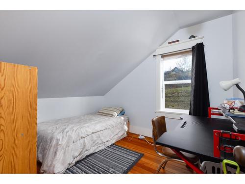 506 Ross Street, Kimberley, BC - Indoor Photo Showing Bedroom
