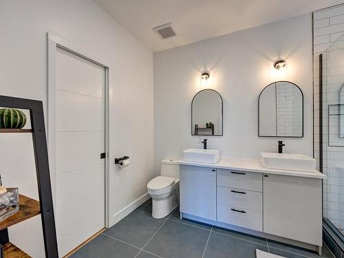 Bathroom - 750 Rue Du Haut-Quartier, Val-Morin, QC - Indoor Photo Showing Bathroom