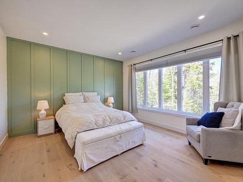 Master bedroom - 750 Rue Du Haut-Quartier, Val-Morin, QC - Indoor Photo Showing Bedroom