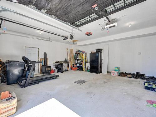 Garage - 750 Rue Du Haut-Quartier, Val-Morin, QC - Indoor Photo Showing Garage