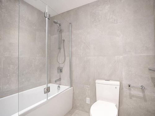 Bathroom - 712-3 Rue Westmount-Square, Westmount, QC - Indoor Photo Showing Bathroom
