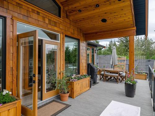 10407 Marina Vista Dr, Port Alberni, BC - Outdoor With Deck Patio Veranda With Exterior