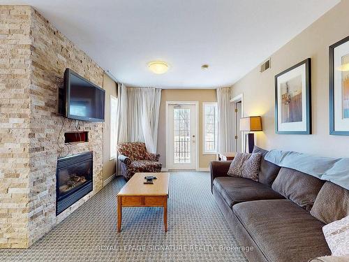 2006-90 Highland Dr, Oro-Medonte, ON - Indoor Photo Showing Living Room With Fireplace