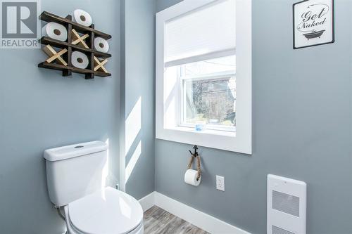 51 Quidi Vidi Road, St. John'S, NL - Indoor Photo Showing Bathroom