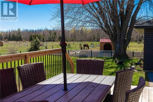 519 Chambers Road, Cardinal, ON - Outdoor With Deck Patio Veranda