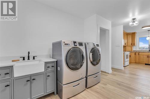 210 Wieler Avenue, Swift Current Rm No. 137, SK - Indoor Photo Showing Laundry Room