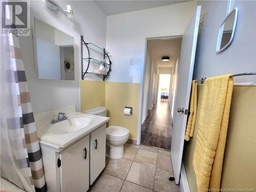 39 Rue L'Anglais, Petit-Rocher, NB - Indoor Photo Showing Other Room