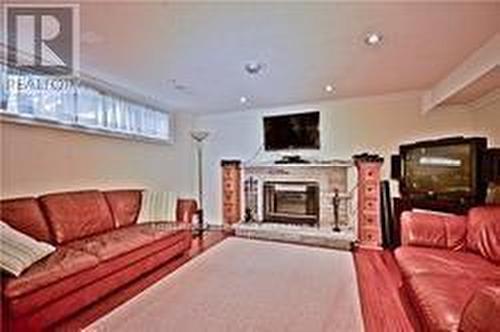 31 Westwood Lane, Richmond Hill, ON - Indoor Photo Showing Other Room With Fireplace