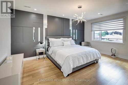 201 Van Dusen Boulevard, Toronto, ON - Indoor Photo Showing Bedroom