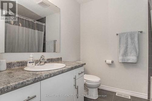 1548 Dunkirk Avenue, Woodstock, ON - Indoor Photo Showing Bathroom
