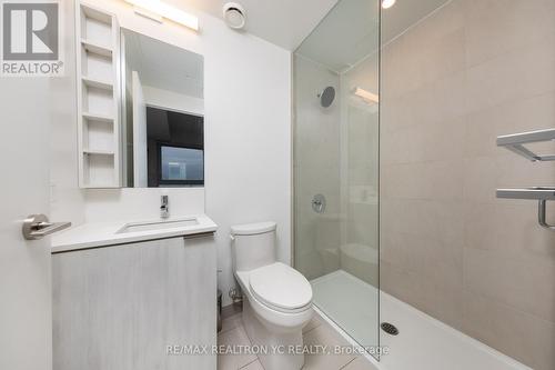1609 - 1000 Portage Parkway, Vaughan, ON - Indoor Photo Showing Bathroom