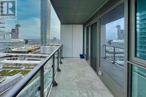 1609 - 1000 Portage Parkway, Vaughan, ON - Outdoor With Balcony With View With Exterior