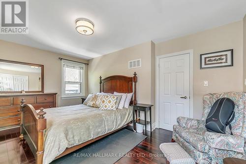 245 Elmwood Avenue, Richmond Hill, ON - Indoor Photo Showing Bedroom