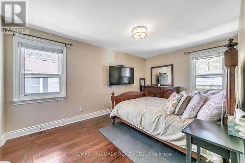 245 Elmwood Avenue, Richmond Hill, ON - Indoor Photo Showing Bedroom