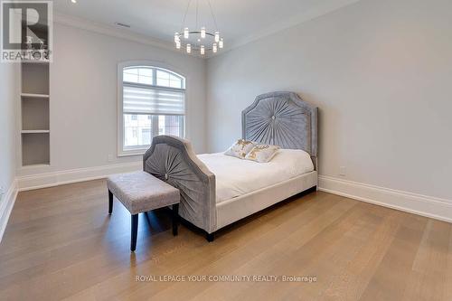 117 Dexter Rd, Richmond Hill, ON - Indoor Photo Showing Bedroom