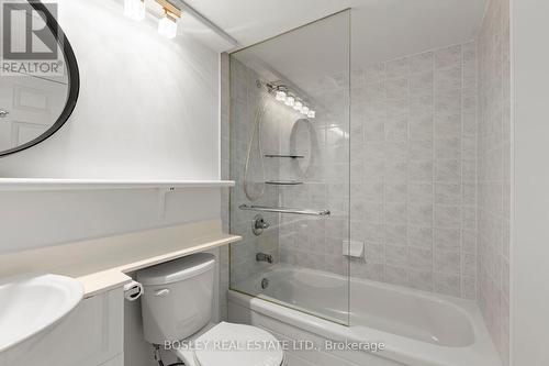 802 - 388 Bloor Street E, Toronto, ON - Indoor Photo Showing Bathroom