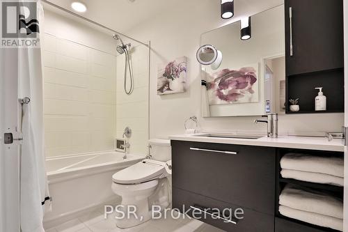 501 - 36 Charlotte Street, Toronto, ON - Indoor Photo Showing Bathroom