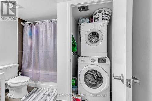 506 - 58 Orchard View Boulevard, Toronto, ON - Indoor Photo Showing Laundry Room