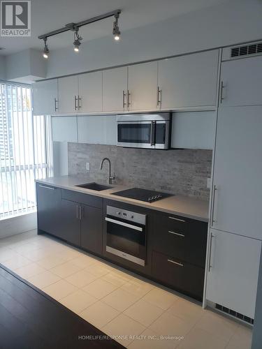 2410 - 8 Mercer Street, Toronto, ON - Indoor Photo Showing Kitchen With Upgraded Kitchen