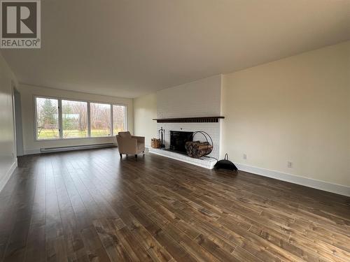472 Grenfell Heights, Grand Falls-Windsor, NL - Indoor Photo Showing Other Room