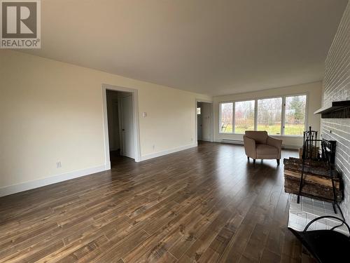 472 Grenfell Heights, Grand Falls-Windsor, NL - Indoor Photo Showing Living Room