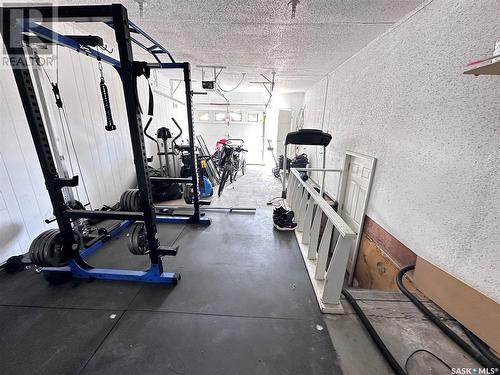 488 Willow Bay, Estevan, SK - Indoor Photo Showing Gym Room