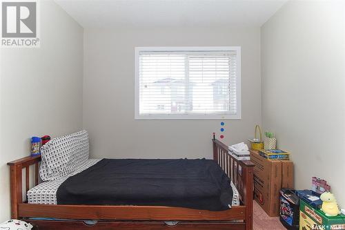 501 3440 Avonhurst Drive, Regina, SK - Indoor Photo Showing Bedroom