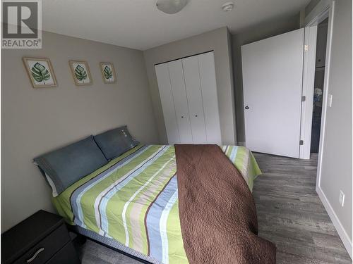 7464 Mclennan Road, Vernon, BC - Indoor Photo Showing Bedroom