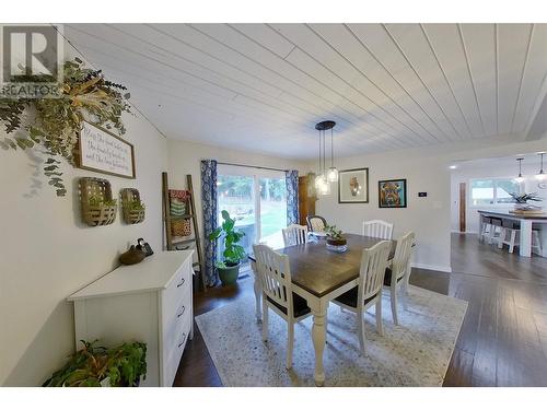 4661 45 Street, Salmon Arm, BC - Indoor Photo Showing Dining Room