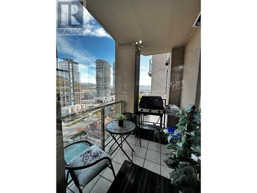 1128 Sunset Drive Unit# 1104 Lot# Sl 82, Kelowna, BC - Outdoor With Exterior