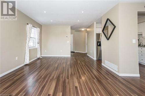 1 Ireland Place, Guelph, ON - Indoor Photo Showing Other Room