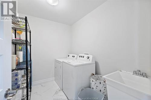 739 Brownstone Drive, Lakeshore, ON - Indoor Photo Showing Laundry Room