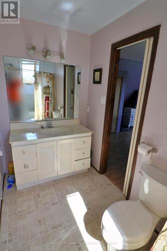 243 Cameron Road, Kawartha Lakes, ON - Indoor Photo Showing Bathroom