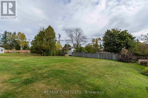 560 Whites Road, Quinte West, ON - Outdoor