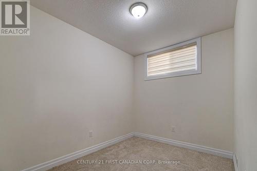 2808 Heardcreek Trail, London, ON - Indoor Photo Showing Other Room