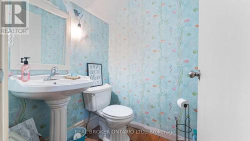 61 King Street N, Brant, ON - Indoor Photo Showing Bathroom
