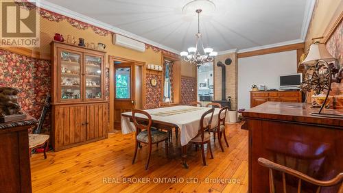 61 King Street N, Brant, ON - Indoor Photo Showing Dining Room