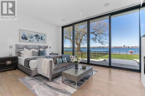 36 White Oaks Road, Barrie (South Shore), ON - Indoor Photo Showing Bedroom