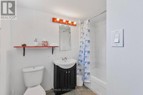 72 57Th Street N, Wasaga Beach, ON - Indoor Photo Showing Bathroom