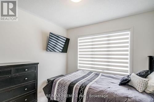 75 Copperhill Heights, Barrie, ON - Indoor Photo Showing Bedroom
