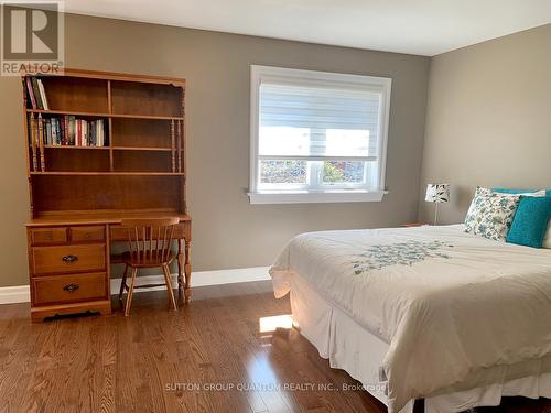 4C - 928 Queen Street W, Mississauga, ON - Indoor Photo Showing Bedroom