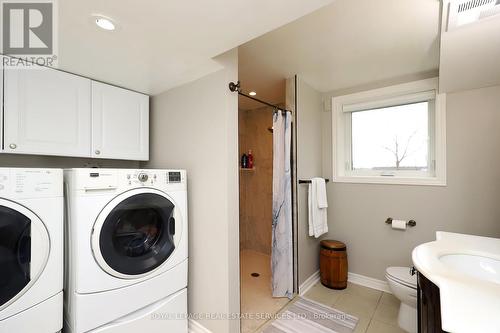 15868 Heart Lake Road, Caledon, ON - Indoor Photo Showing Laundry Room