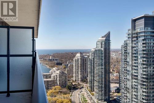 3611 - 30 Shore Breeze Drive W, Toronto, ON - Outdoor With Balcony With Facade