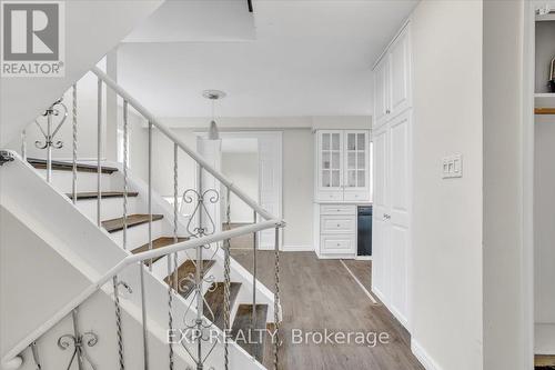 208 Lake Promenade, Toronto, ON - Indoor Photo Showing Other Room